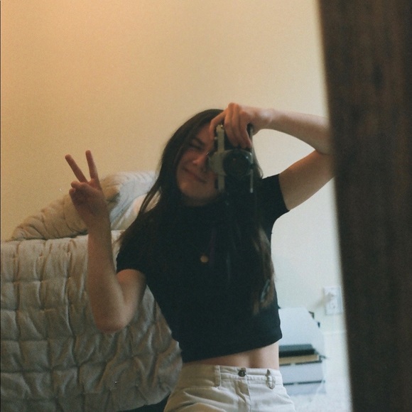 Meet your Posher, Moriah - Picture 1 of 1